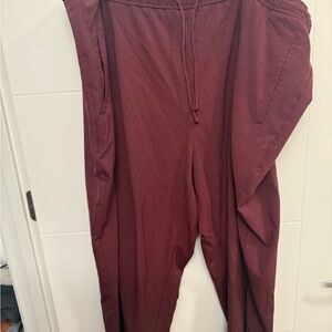 Old Navy Women's Maroon Drawstring Trousers